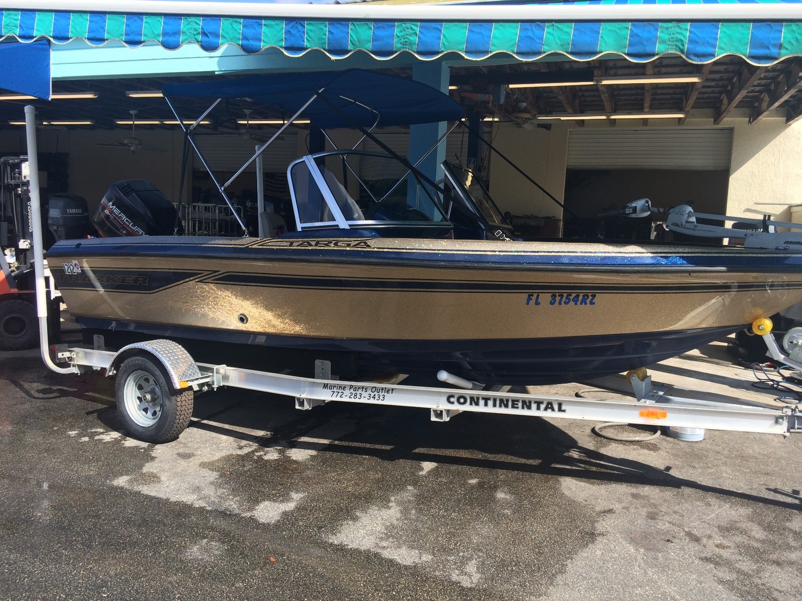 1998 Tracker Targa used 18 foot boat
