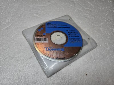 New Microsoft office XP Professional  2003 CD set Volume Licensing B68-01232
