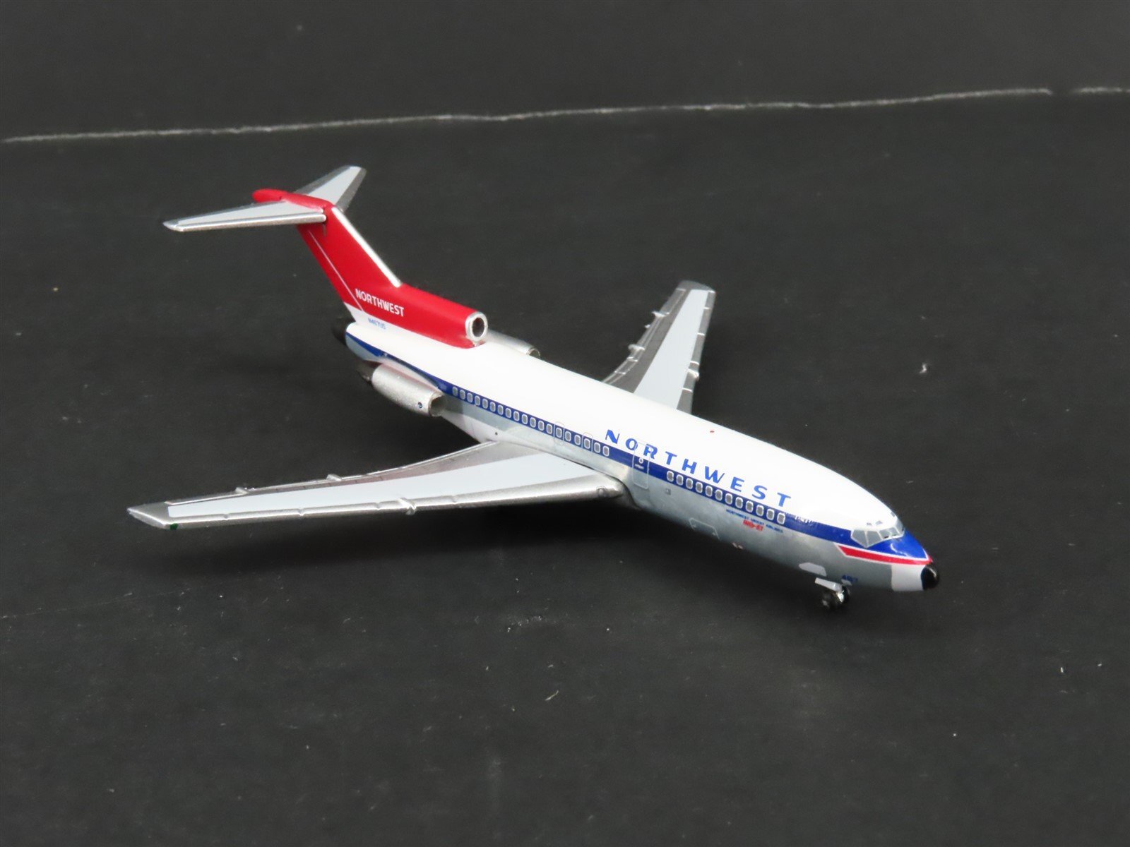 激レア　アメリカン航空　B767 Aeroclassics 1/400 激レア アメリカン航空 B767 Aeroclassics 1/400 - メルカリ