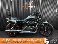 2016 Harley-Davidson Sportster 883 XL883N Iron 883