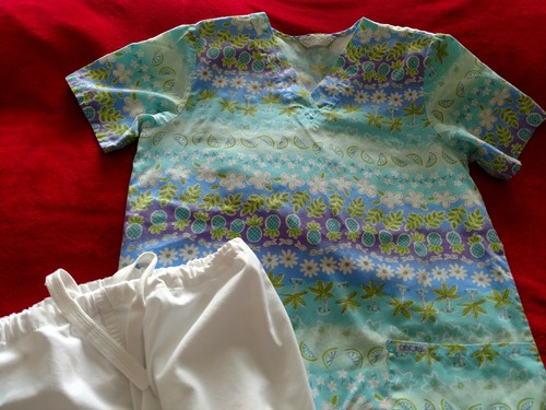 Lot of 5 - Women's Scrub Sets- size med tops, med/small bottoms