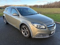 2015 Vauxhall Insignia 2.0 CDTi ecoFLEX Country Tourer Euro 5 (s/s) 5dr ESTATE D
