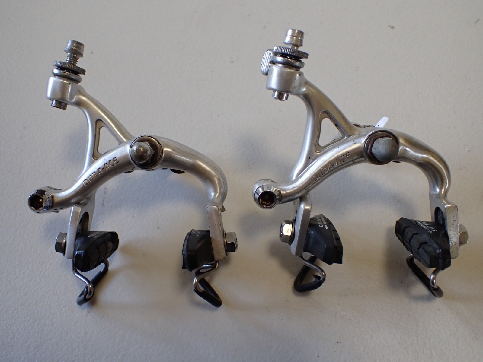 激レア Shimano DURA-ACE BR-7400 s-l400.jpg