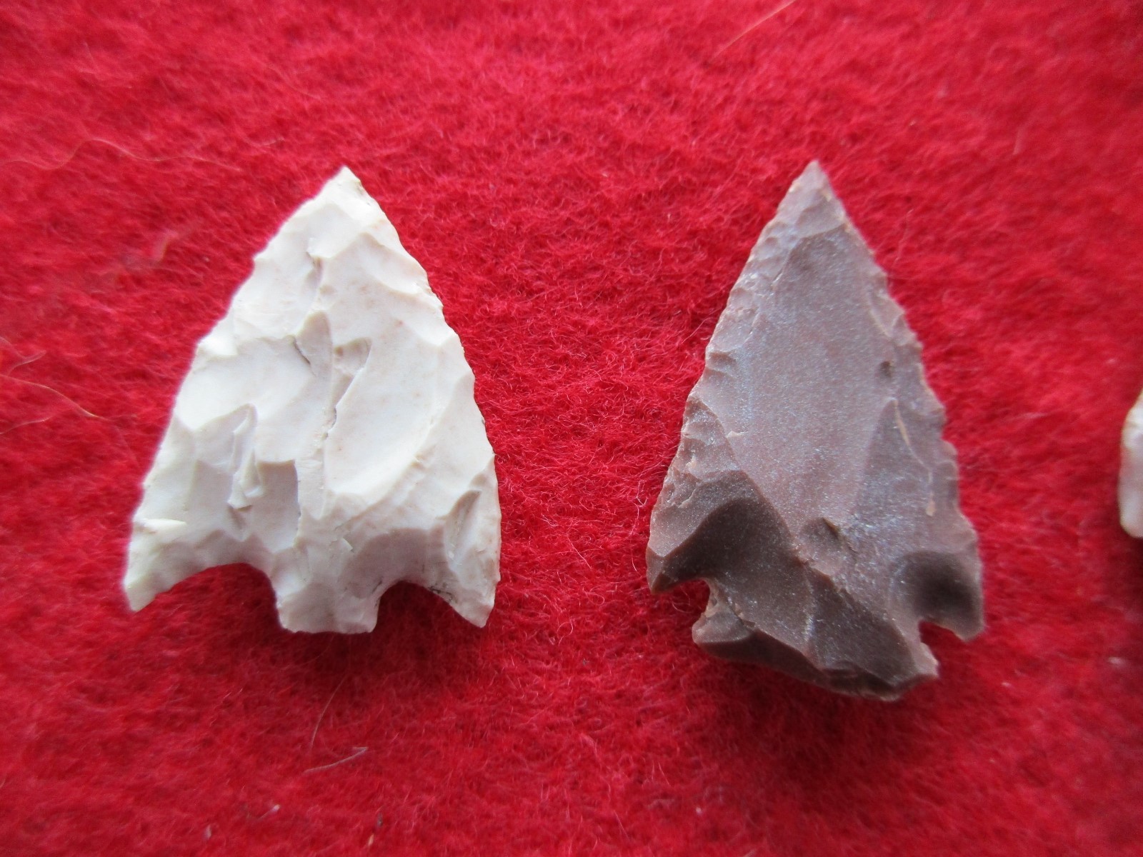NICE GROUP OF 10 ARROWHEADS, VARIETY OF TYPES & SIZES,   #WHA-0114