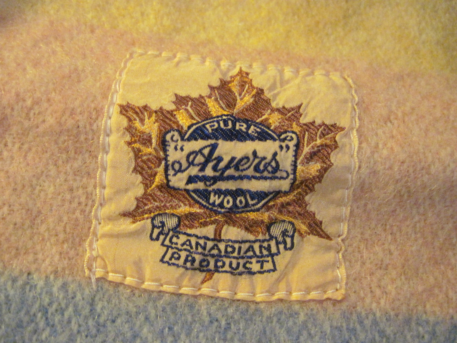 Vintage Ayer's Canadian wool Blanket 62 X 78 single