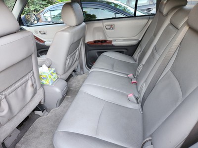 image 3 of interior