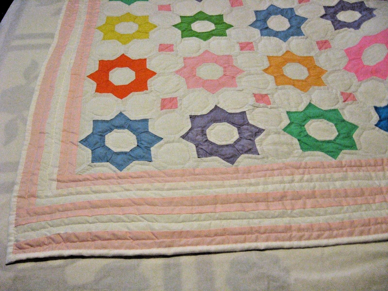Beautiful Homemade Friendship Flower Garden Quilt all Hand Quilted 80
