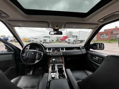 image 8 of interior