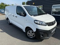(20) VAUXHALL VIVARO 3100 2.0d 120PS Dynamic L2 H1 Van