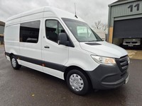 2021 Mercedes-Benz Sprinter 315 MWB 6 seat COMBI CREW Van RWD 150ps Crew Van Die