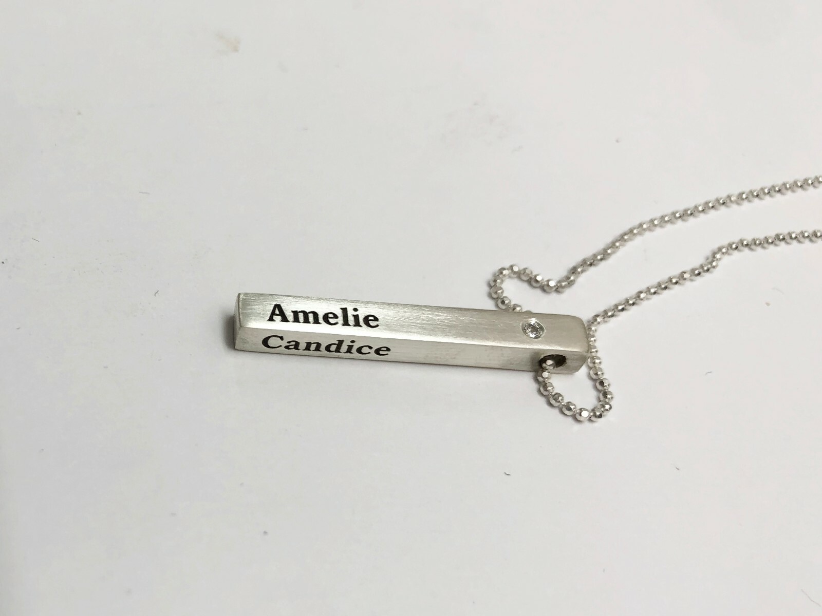 Pre-owned Kgm Diamonds Name Pendant Necklace Mother 3d Bar 2 Diamond 0.06 Ct Brushed Matte925 Silver In White/colorless