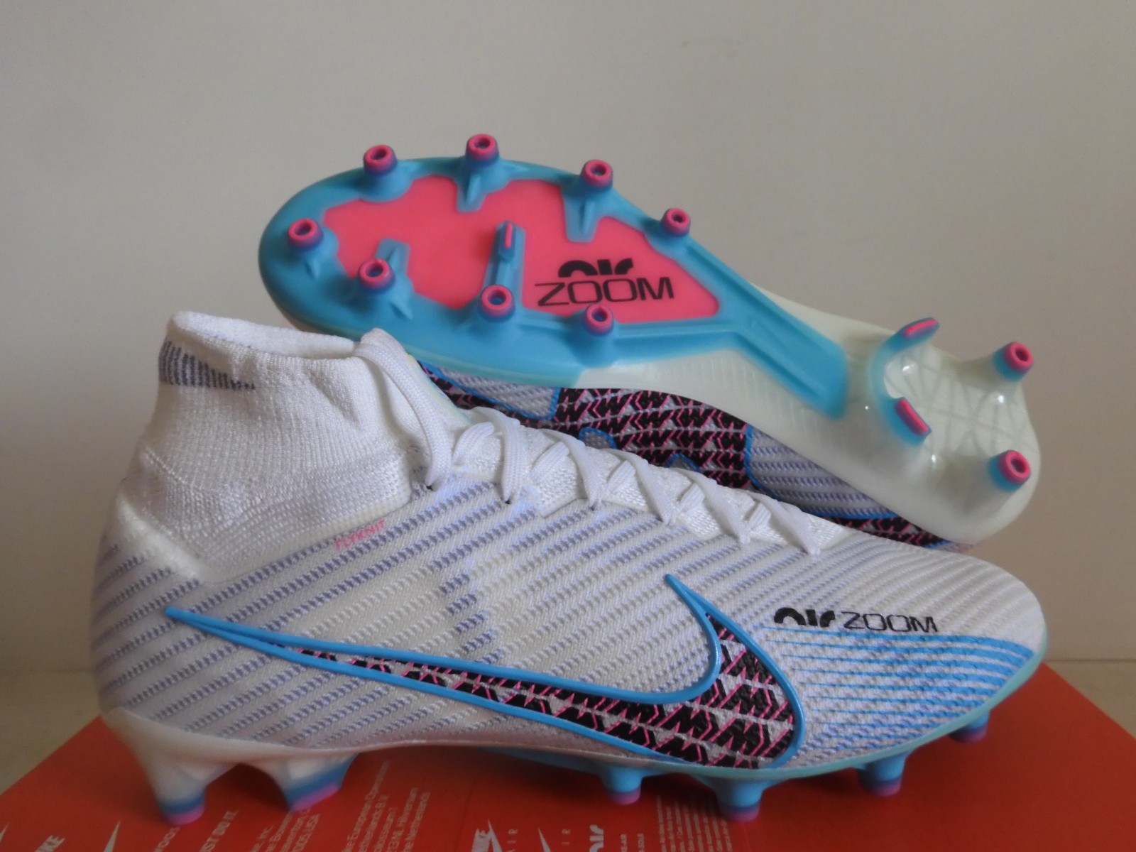 【廃番】Nike Mercurial エリート AG 26cm シューズケース 廃番】Nike Mercurial エリート AG 26cm シューズケース NIKE