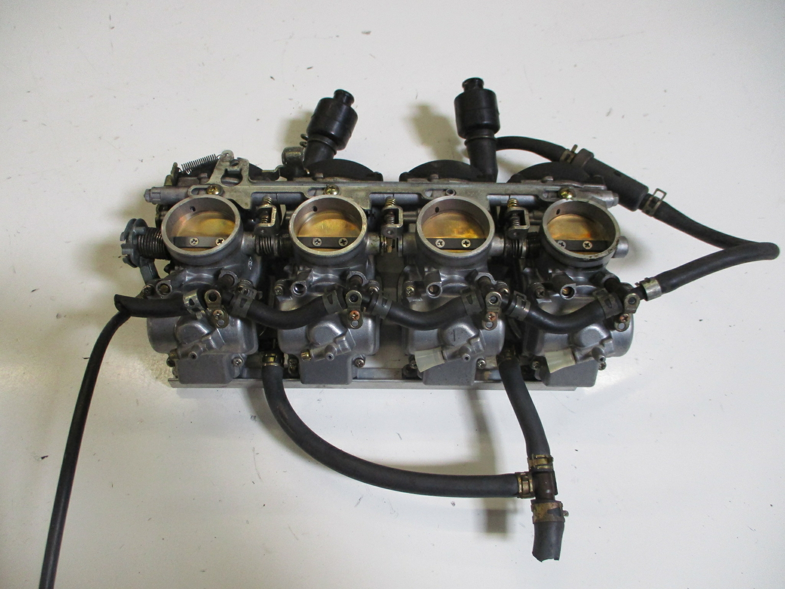 3. Kawasaki ZX-9R ZX900B Ninja Gaźnik Keihin G158AJCG Gaźnik 104