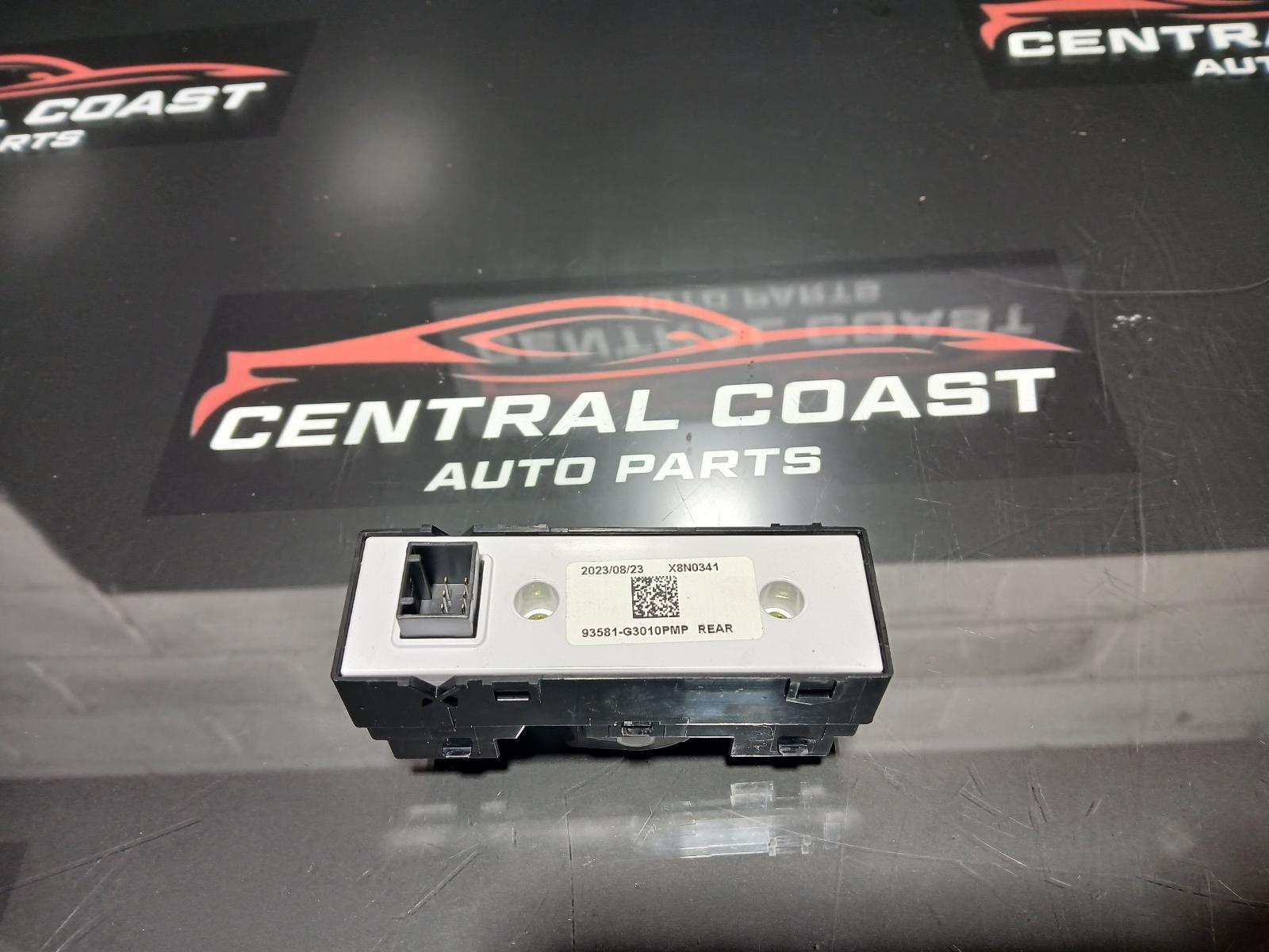 2023 Hyundai I30 POWER WINDOW SWITCH RH REAR PD W/ AUTO DOWN TYPE 03/17- 17 18 19 image 2