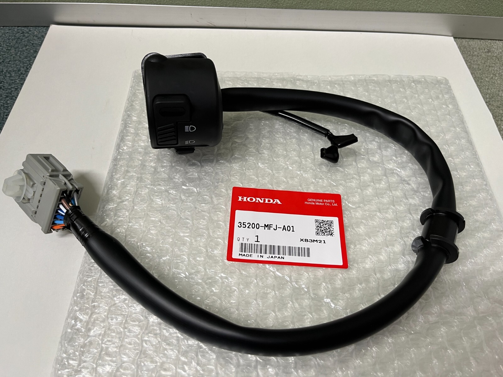 CBR600RR ホンダ35200MFJA01 ターンシグナルスイッチ ASSY 2007-2012 0