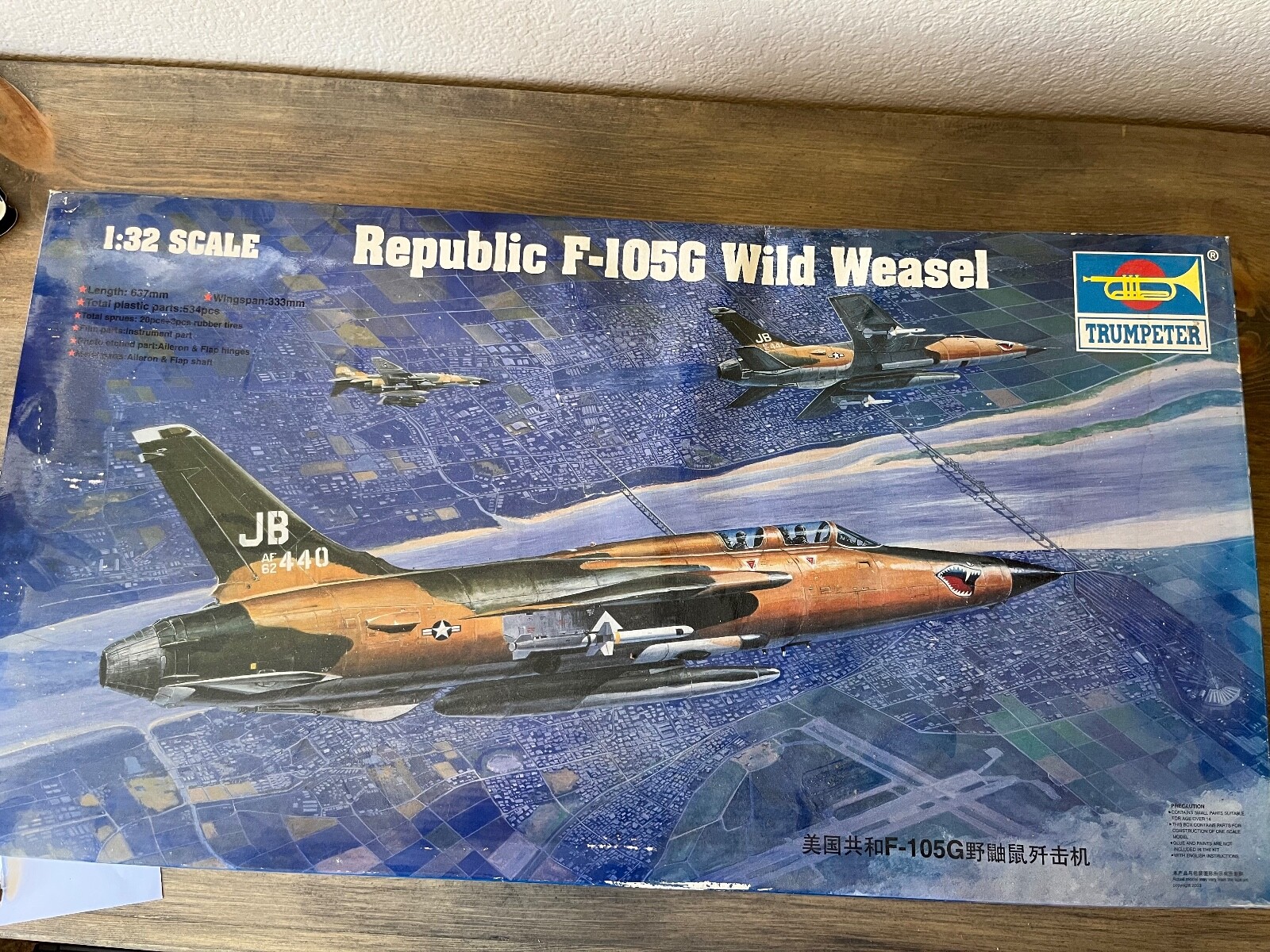 1/32 Republic F-105G Wild Weaselう Trumpeter 1/32 Republic F-105G Wild Weasel #2202 #02202