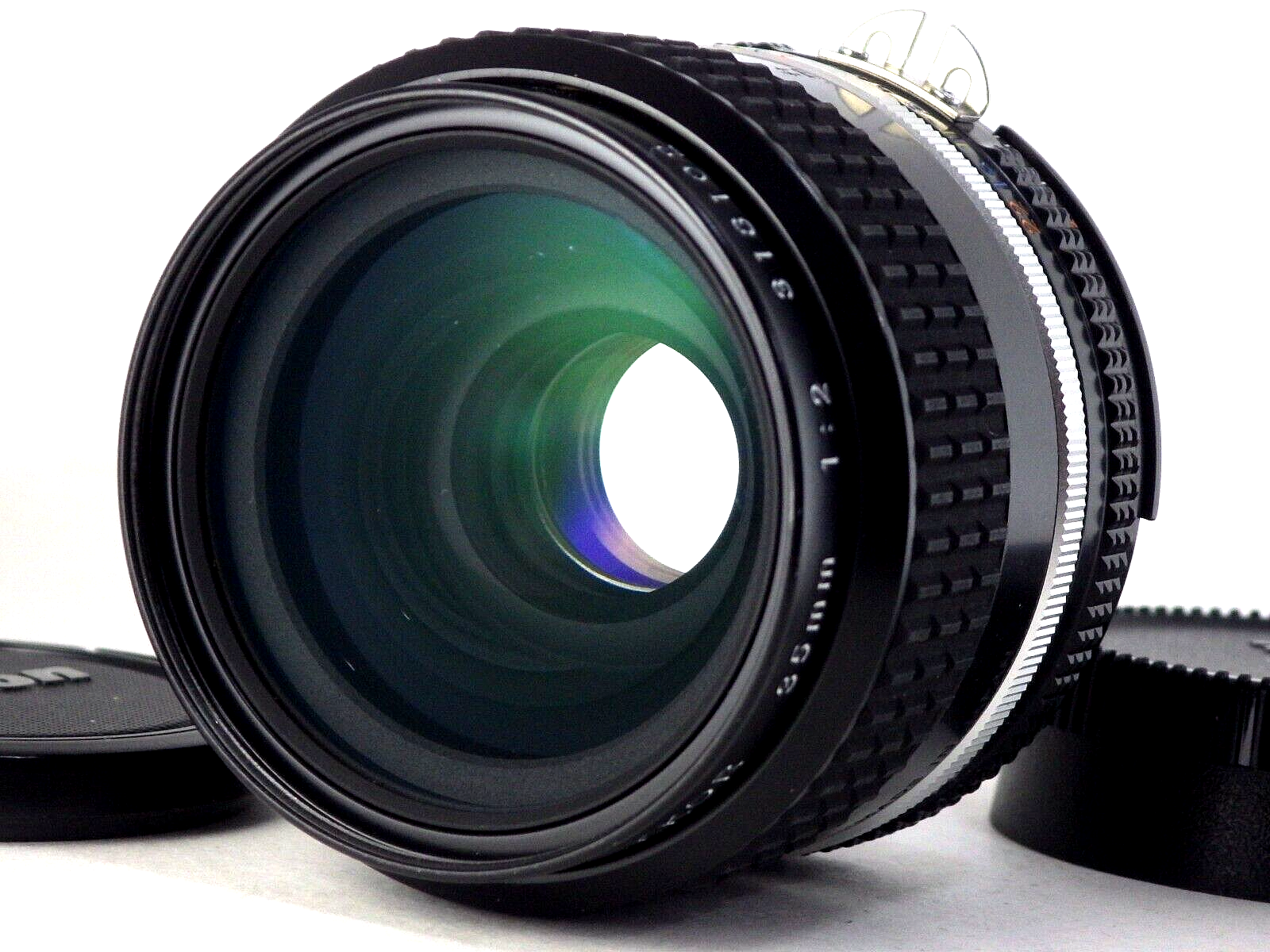 N.MINT Nikon Ai-s Nikkor 35mm f2 MF Wide Angle Lens SLR