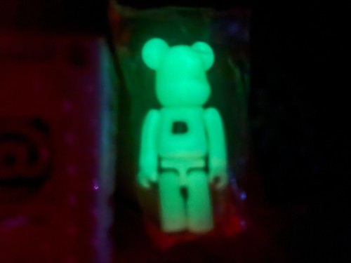 Bearbrick 100% Series 44 Figure - Basic Letter B (Small B