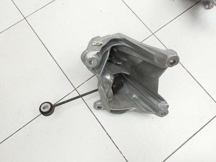 cuscinetti motore Supporto Sx anteriore per Audi A6 C8 4A 18-23 - Bild 4