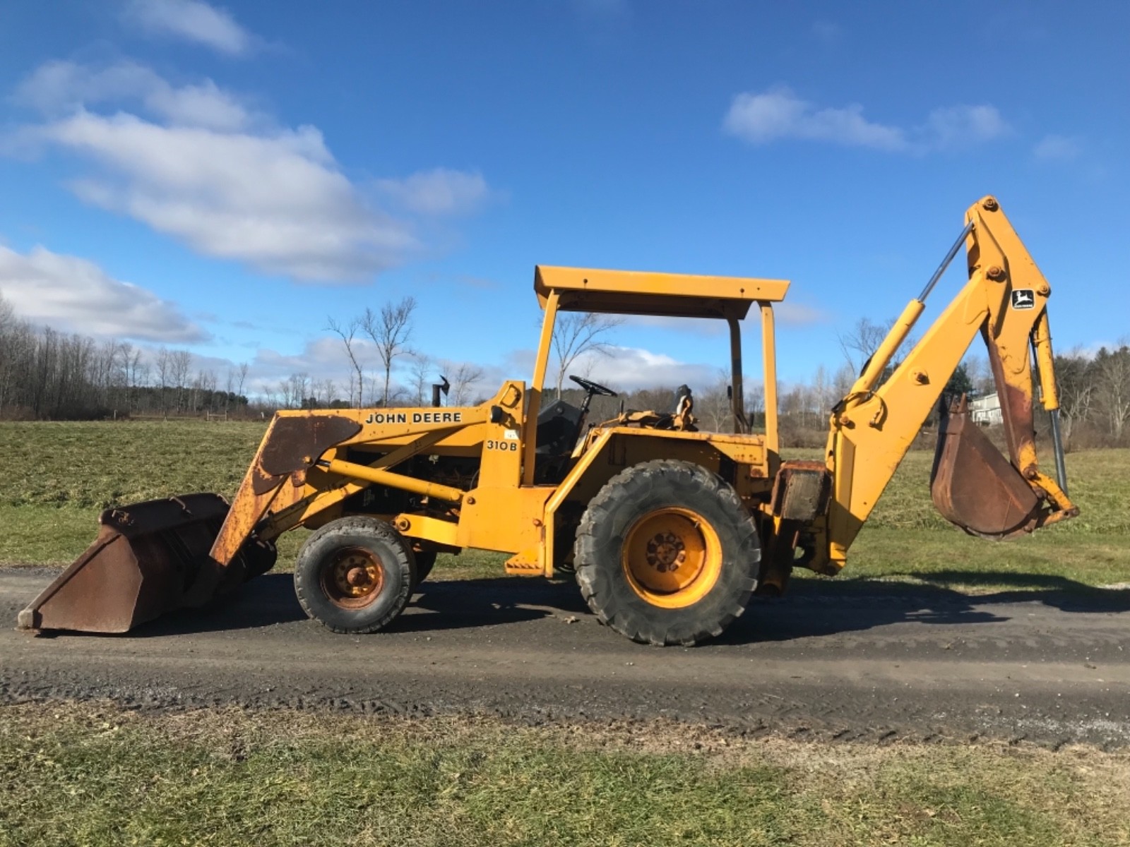 John Deere 310B loader Backhoe