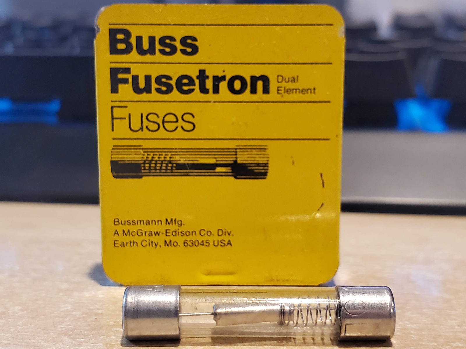 USA 100 BUSS BUSSMANN FUSES MDX 2 MDX2 FUSE 2A PinBall? Slow Blow 6.35