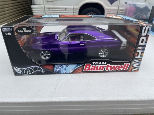 No114 ミニカー1/18 69 Dodge Charger Modified HOT WHEELS '69 DODGE CHARGER MODIFIED LIMITED EDITION 1:18