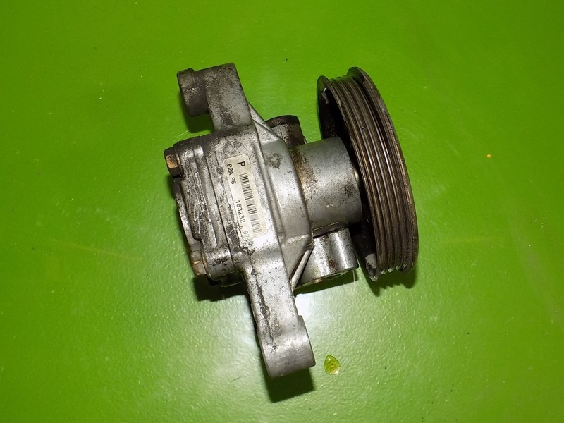 96 97 98 99 00 Civic EX OEM D16Y8 P2A power steering pump + pulley