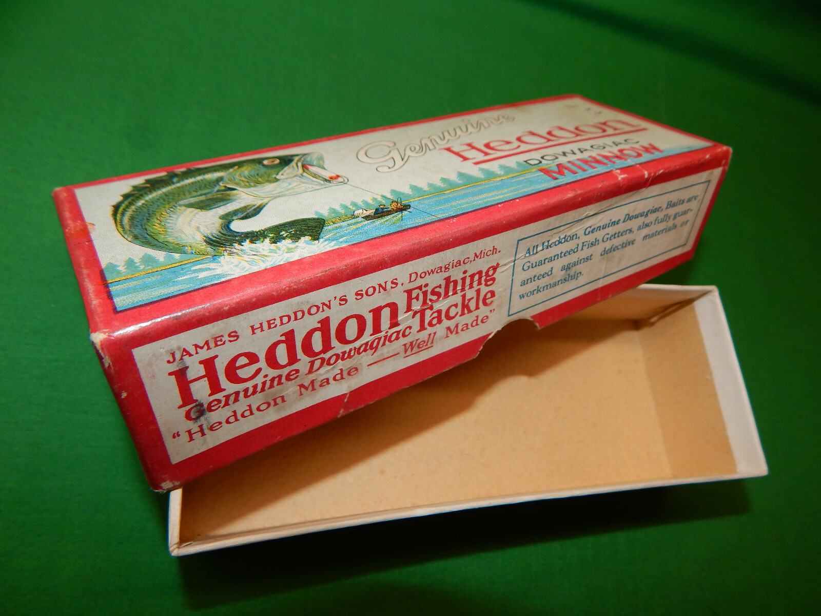 cleanest 1930s Heddon Luny Frog box you'll ever see - both ends stamped 3509 BB