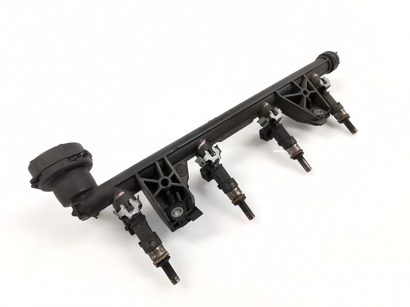 175200037r Rampe DÂ´Injecteur / H8200865677 / 0280158216 / 2197658 Pour Renault M