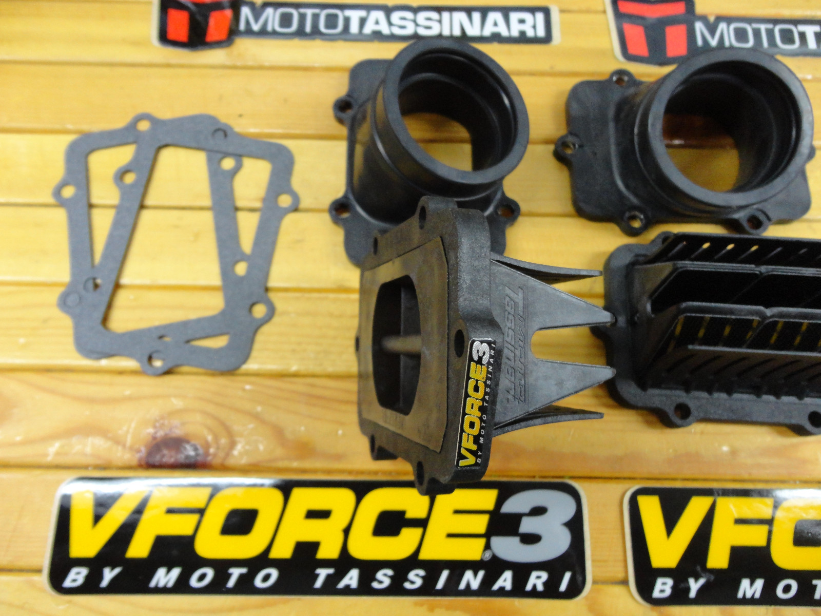 Vforce 3 Reeds/carburetor Flanges For 19992000 Ski Doo 700 Mxz Summit