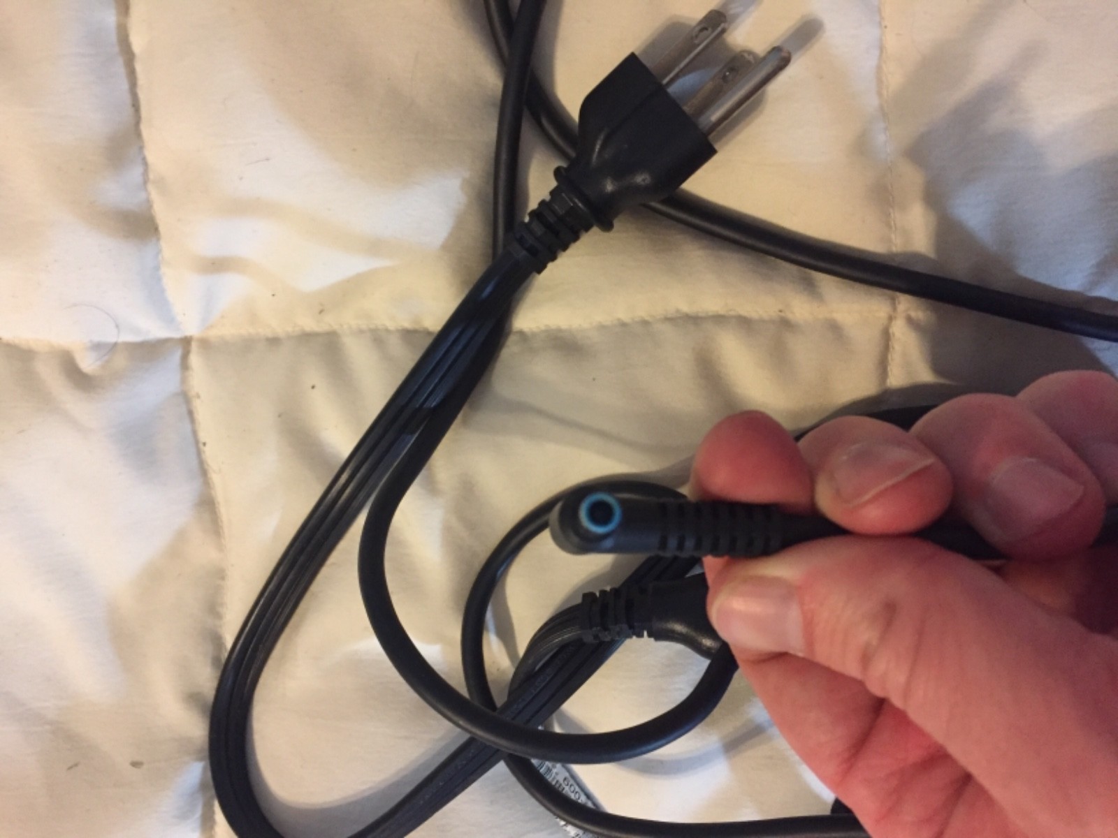 BLACK HP BLACK POWER CHARGING CORD AC ADAPTER HSTNN-DA40