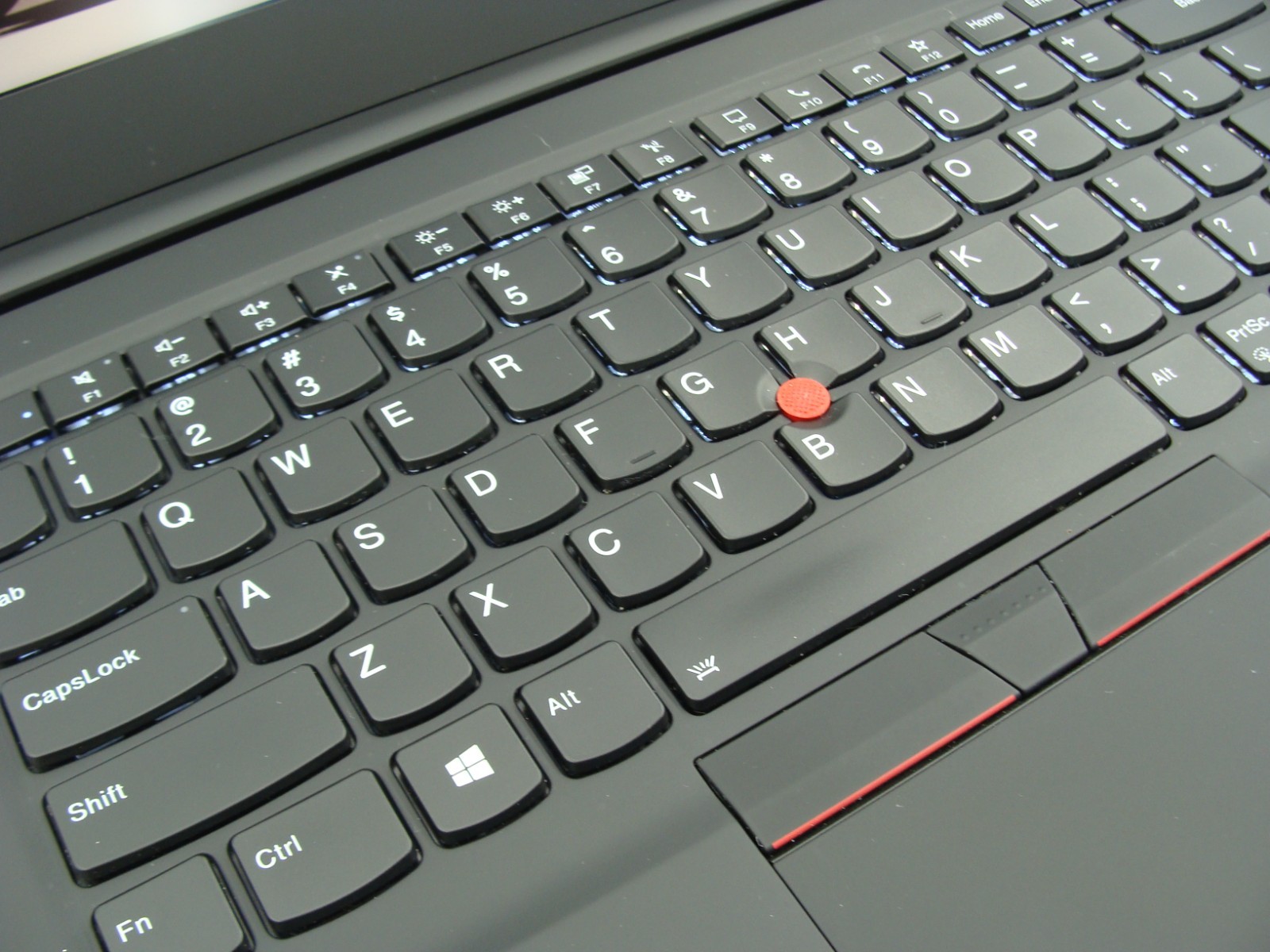 Lenovo ThinkPad X1 Extreme Gen 3 15.6" FHD i7-10750H 16GB 512GB GTX 1650 Ti - Thumbnail 7