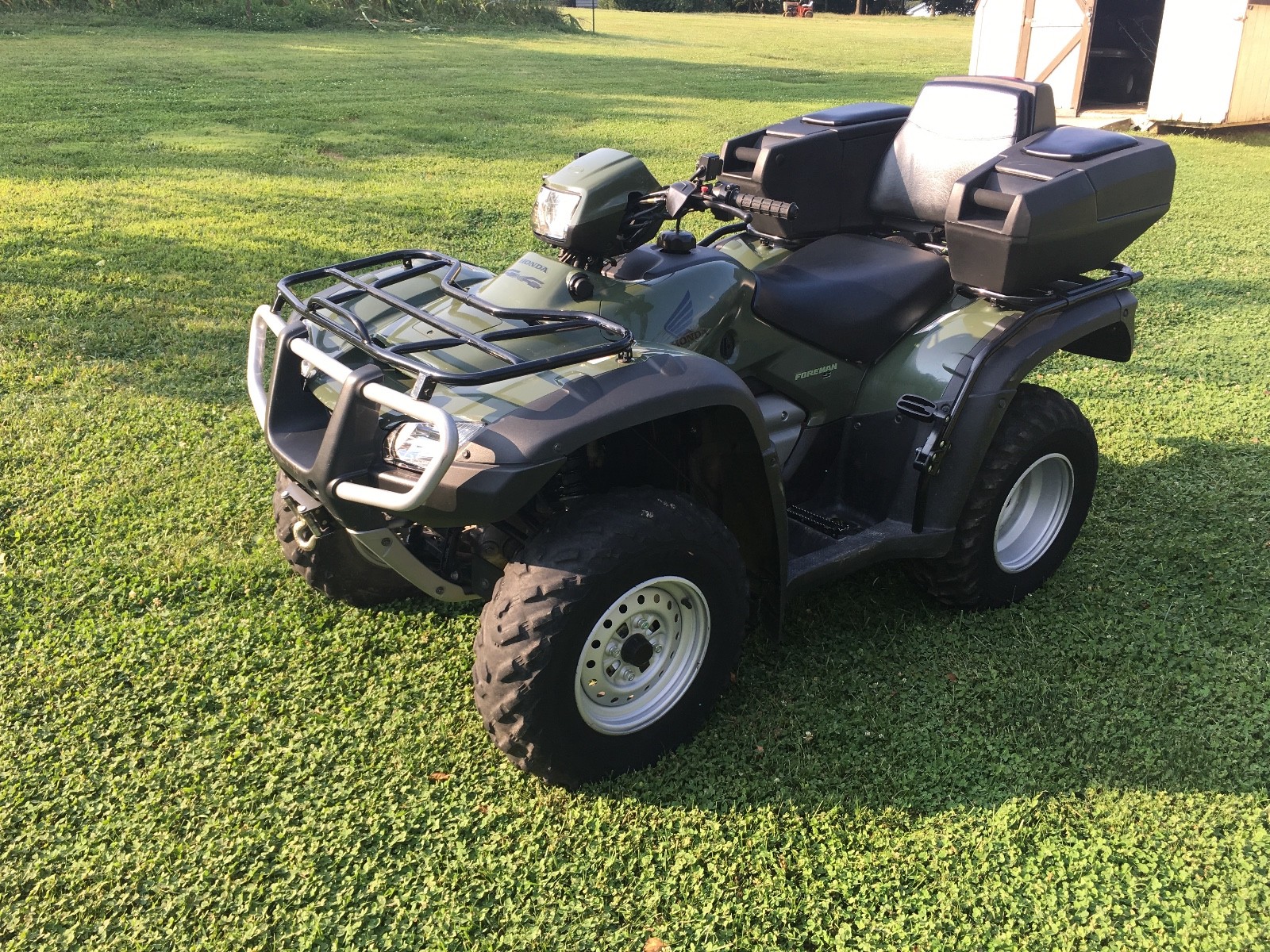 Honda Foreman TRX500FM w/ Rear Trunk - Winch - Snow Plow