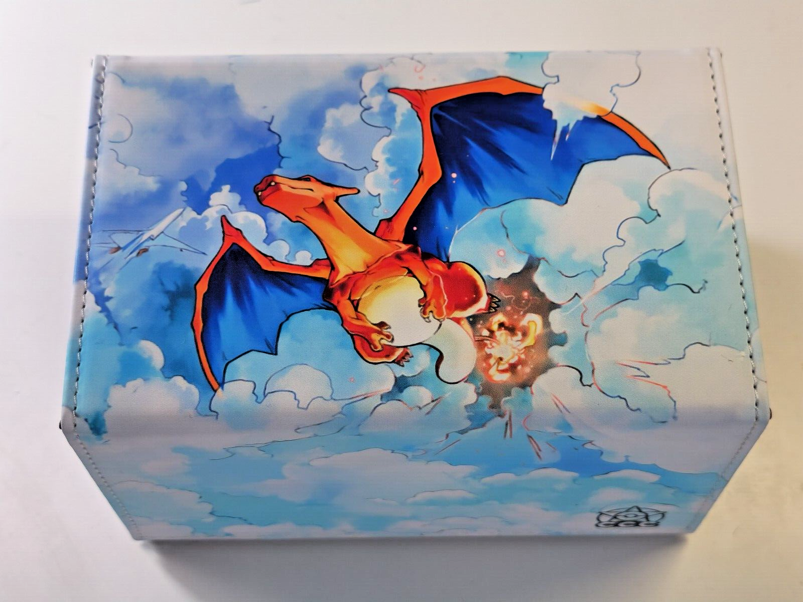 Charizard Deck Box