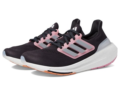 

Кроссовки и кроссовки для девочек adidas Kids Ultraboost 23 (Big Kid)