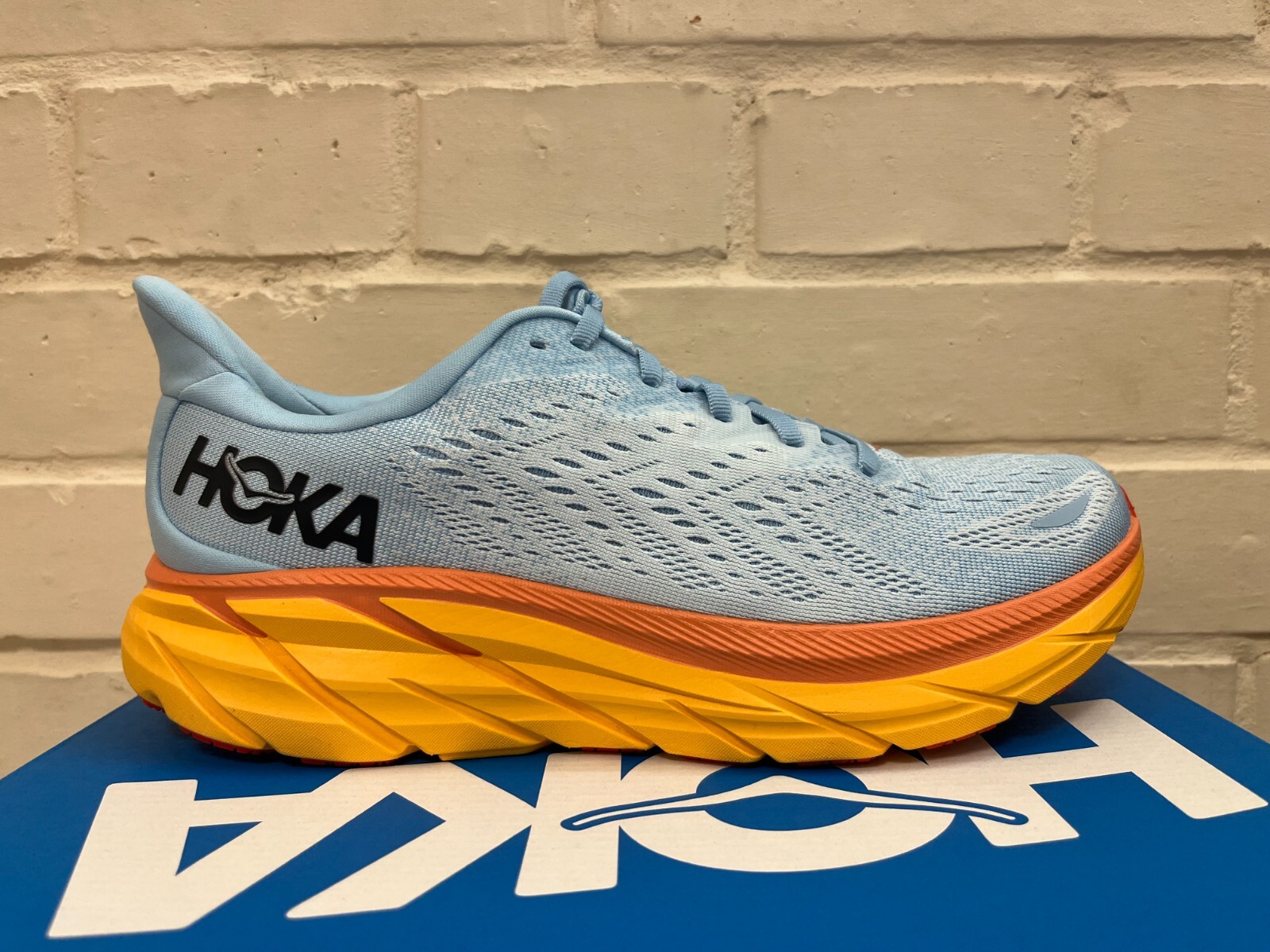 Женские кроссовки Hoka One One Clifton 8 1119394-SSIF