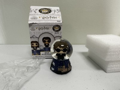 Funko Mystery Minis + Box: Harry Potter Snowglobe - Harry Potter ''Yule Ball''