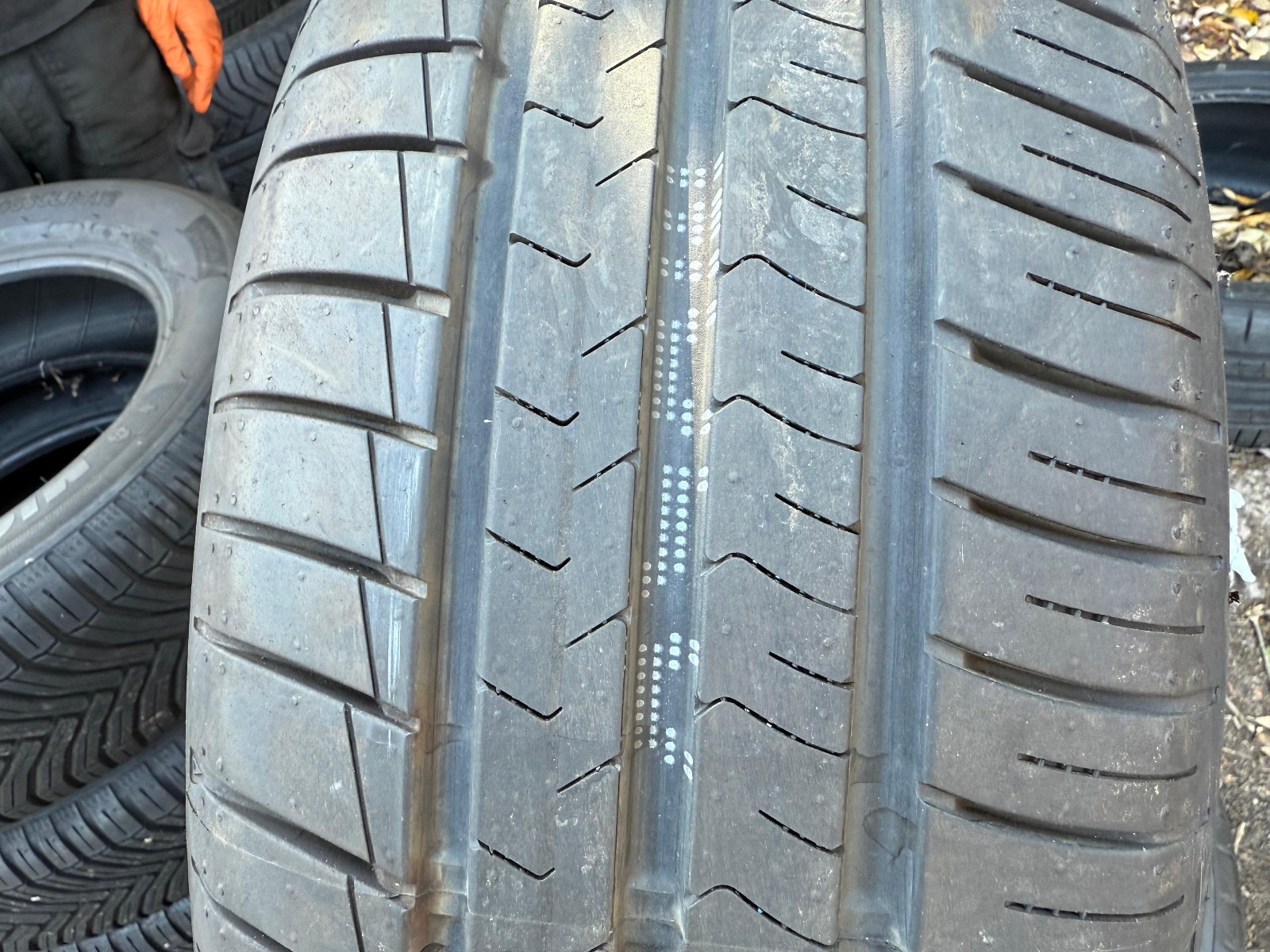 New 205 60 16 Maxxis, Ecotra 3, 96H, x1 Tyre (F1_tyres) YD168