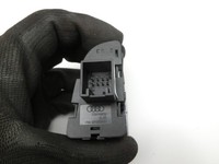 Audi Q7 4L 09-15 Schalter Taster für Verdeck Audi Q7 4L 09-15 22.10.2012 4L1959831 gebraucht Vorschau 4
