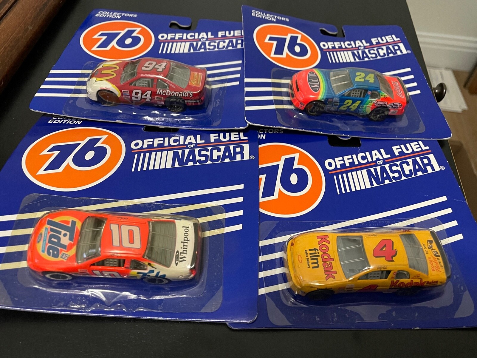 7799出品　6/10 NASCAR ミニカー4台セット 7799様 専用出品 6/10 NASCAR ミニカー4台セット - メルカリ