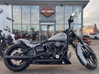2016 Harley-Davidson SOFTAIL FXBR BREAKOUT FXSB Hard Candy Custom (15MY) HD Soft