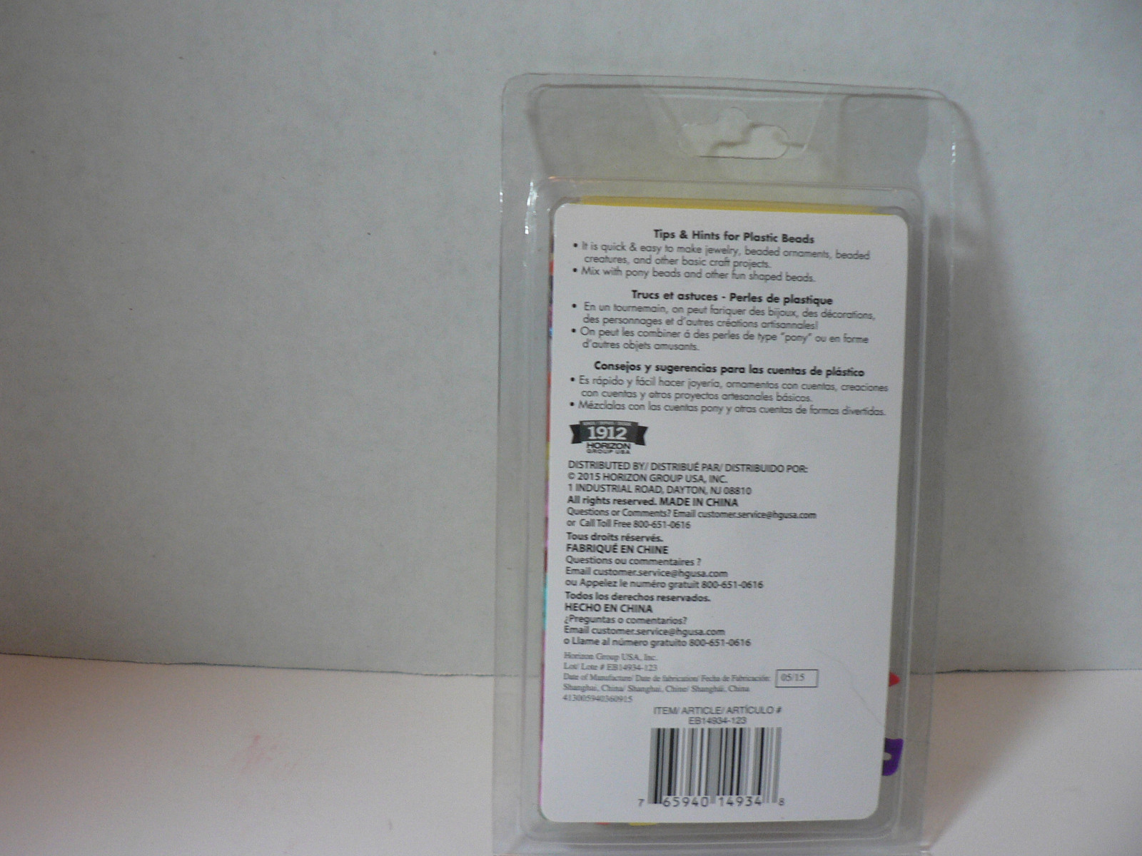 EASY BEADS  PLASTIC CHARMS  IN MULTIPLE COLORS