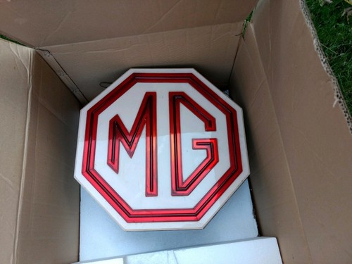 M G Vintage Original Illuminated Dealer Sign