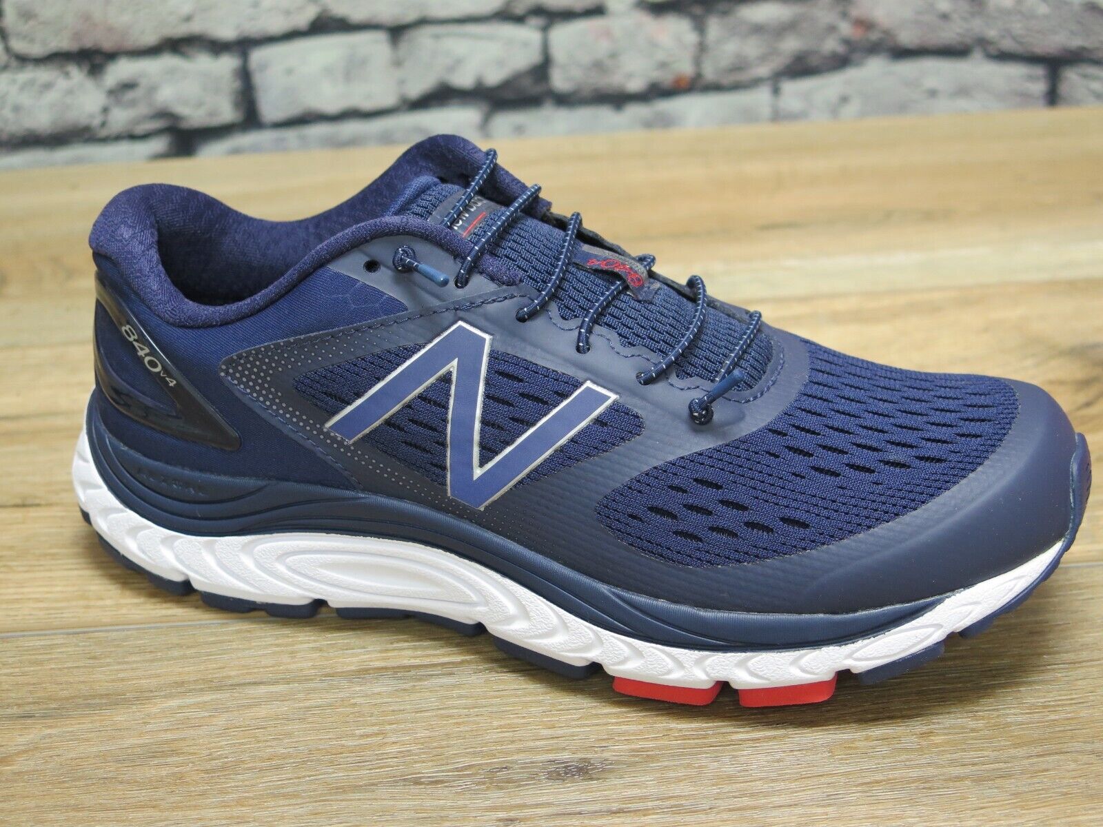 New Balance 840V4 Men's Pigment (Blue) Athletic Shoe SIZE 7D New Balance 840V4 Men's Pigment (Blue) Athletic Shoe SIZE 7D