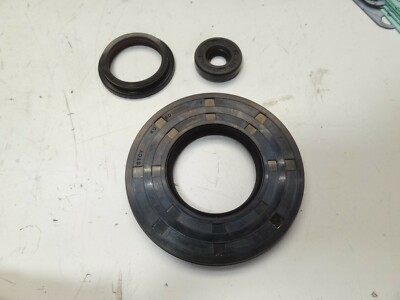 Ski-Doo Summit 800 2004 2005 2006 Crankshaft / Crank Oil Seal Kit MXZ REV ROTAX