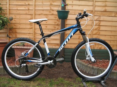 SCOTT Aspect 30 Mountain Bike. 26''wheels.17.5''fr.Hydraulic Disc Brakes.24speed