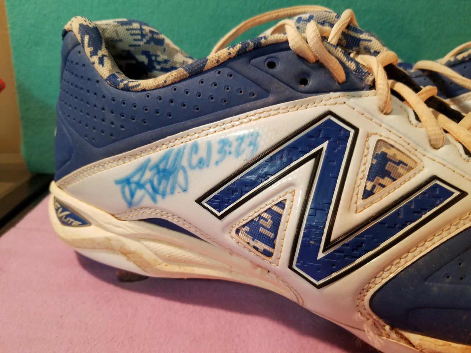 Danny Duffy Game Used Cleats Signed GU Kansas City Royals KC Royals Autograph