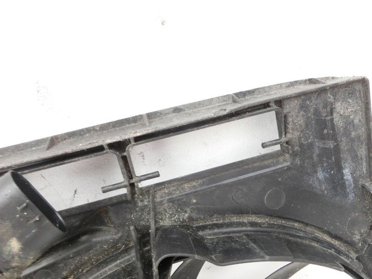 VW Touran II 5T 15-22 2,0 110KW Lüfter Ventilator f. Kühler VW Touran II 5T 15-22 11.03.2016 3Q0121203A 3Q0959455... Vorschau 6