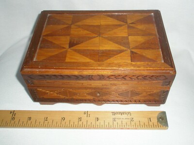 Cupid Angel Display Treasure Chest with Lid 1960s Vintage Brass Glass Box