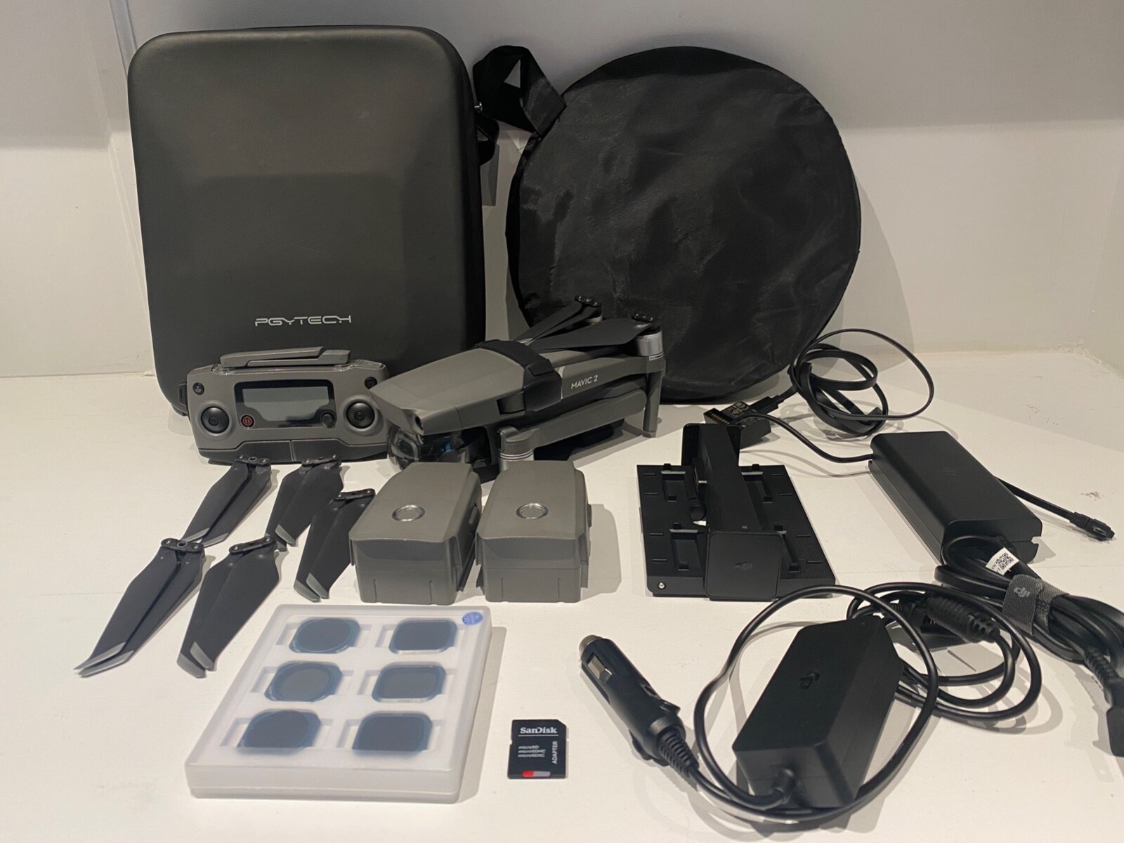 DJI Mavic 2 Pro Drone with Fly More Combo and extras DJI Mavic 2 Pro Drone with Fly More Combo and extras